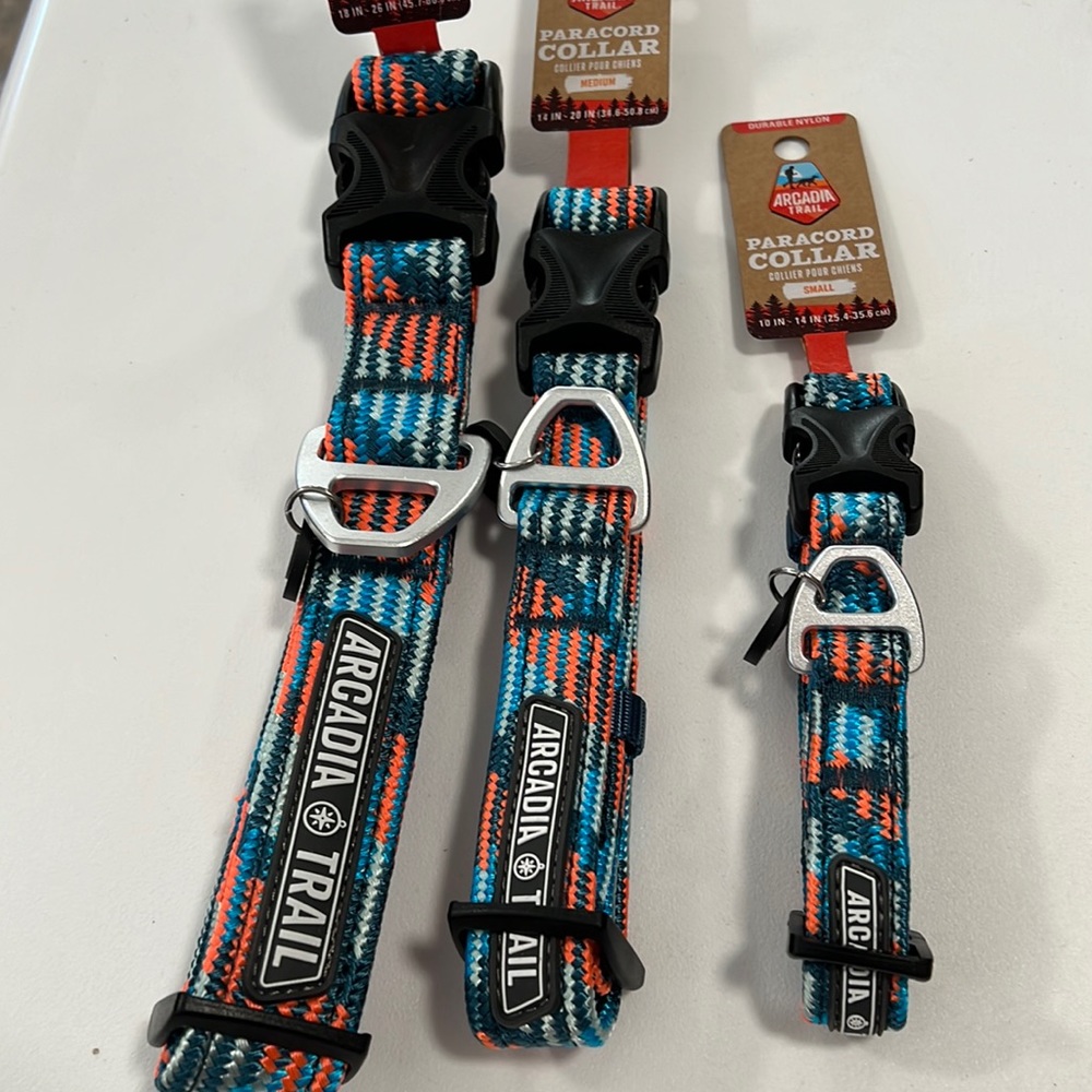 Paracord dog collar